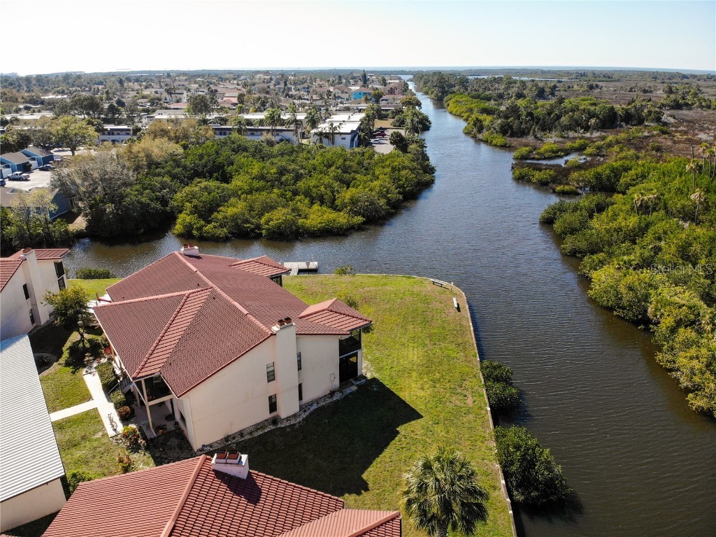 9970 Eagles Point Circle #4 Port Richey FL 34668 W7843283 image1