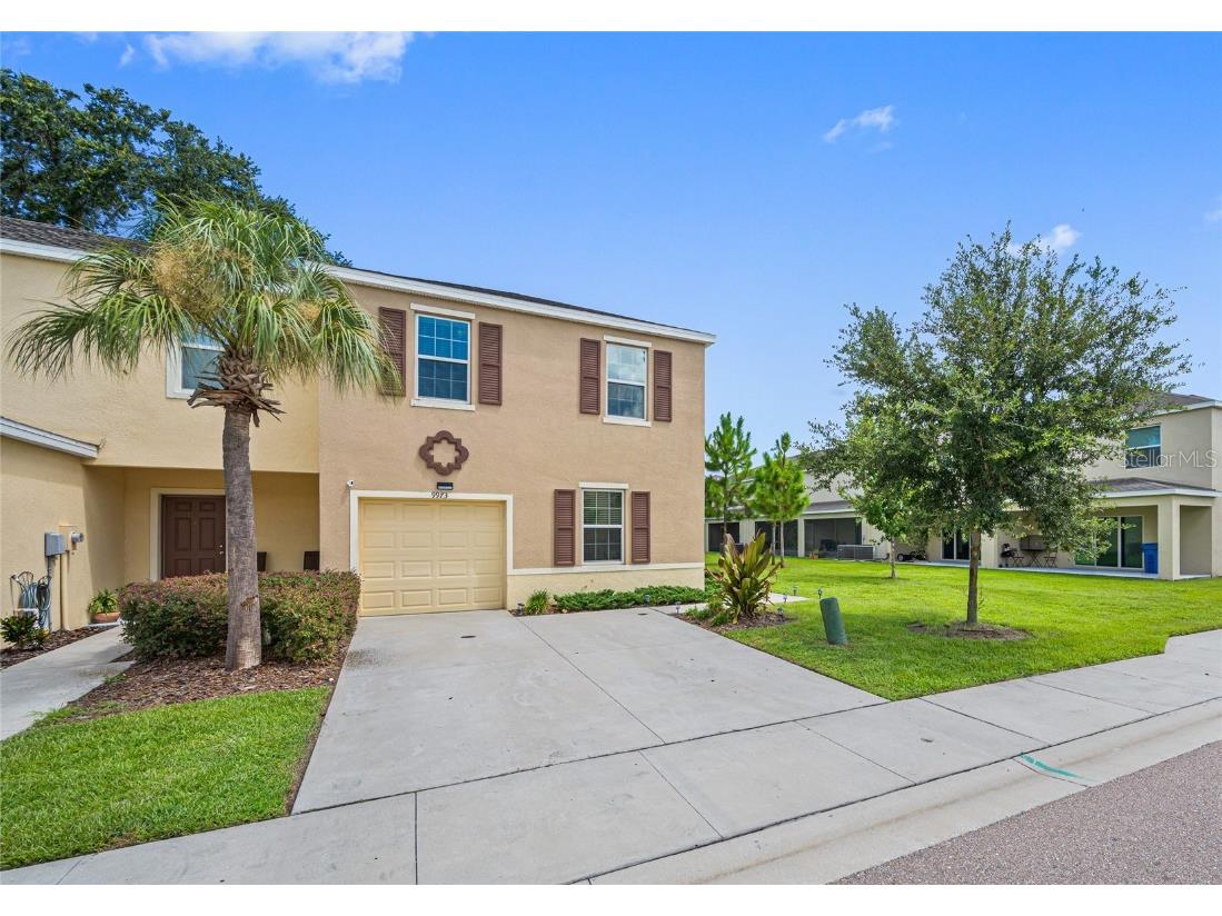 9973 Hound Chase Drive Gibsonton FL 33534 T3364613 image1