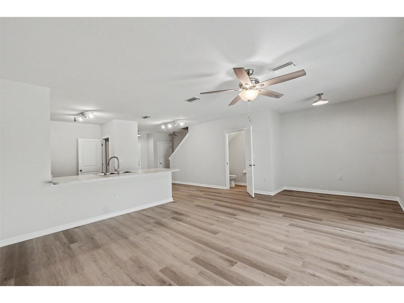 9974 Hound Chase Drive Gibsonton FL 33534 O6412060 image5