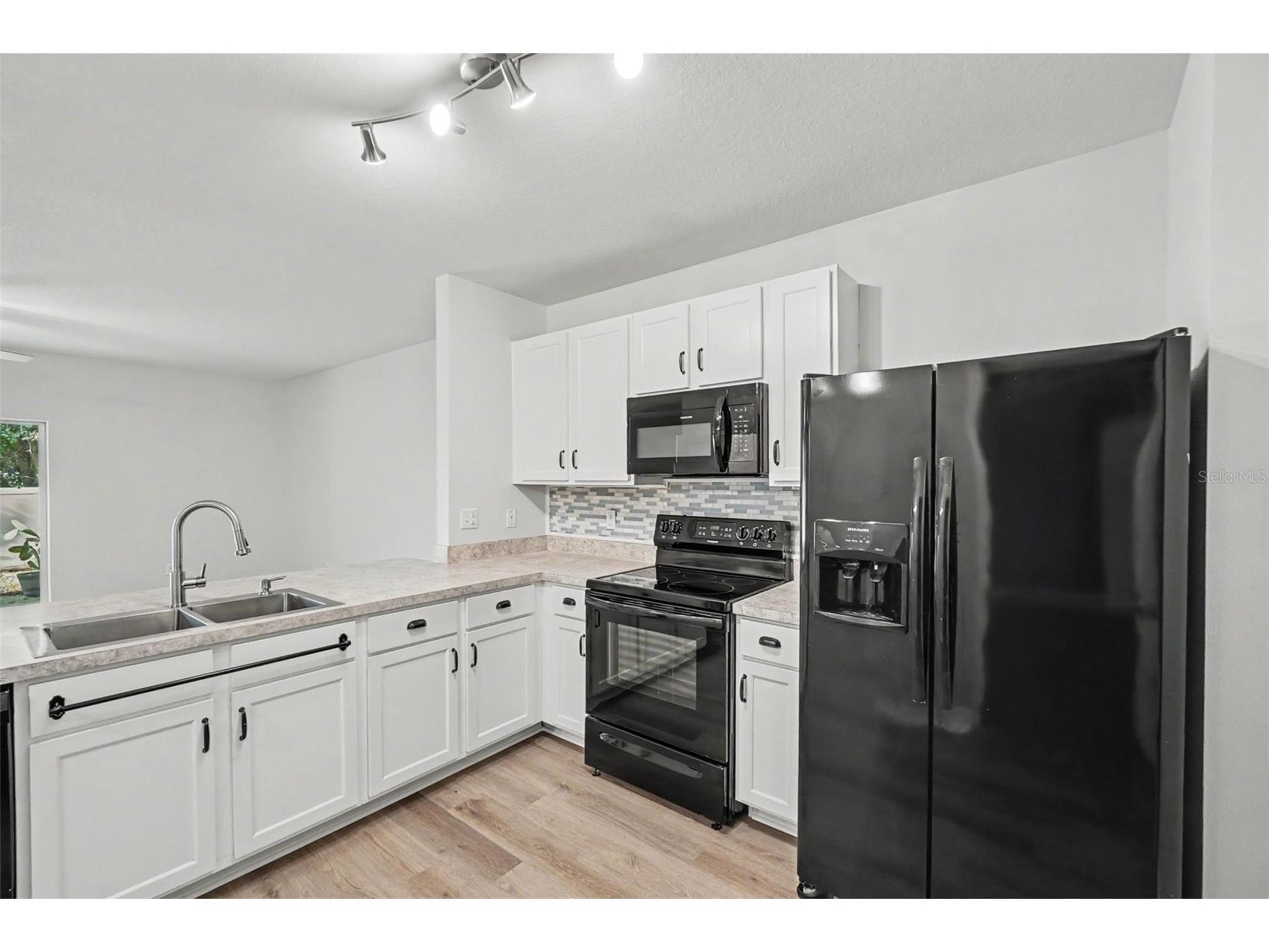 9974 Hound Chase Drive Gibsonton FL 33534 O6412060 image8