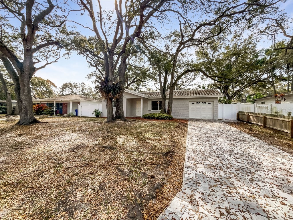 9976 56th Avenue N Saint Petersburg FL 33708 O6179863 image1