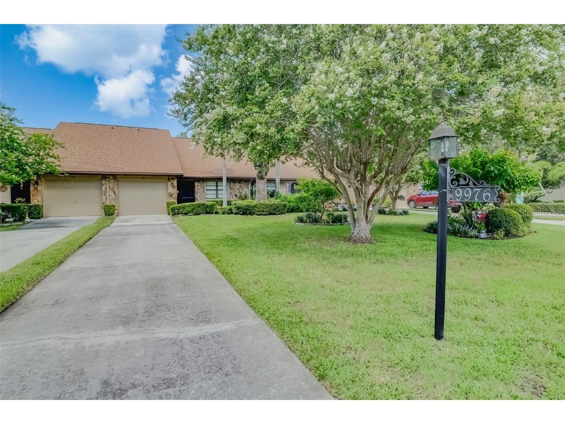 9976 Lake Seminole Drive W Largo FL 33773 U8249483 image1