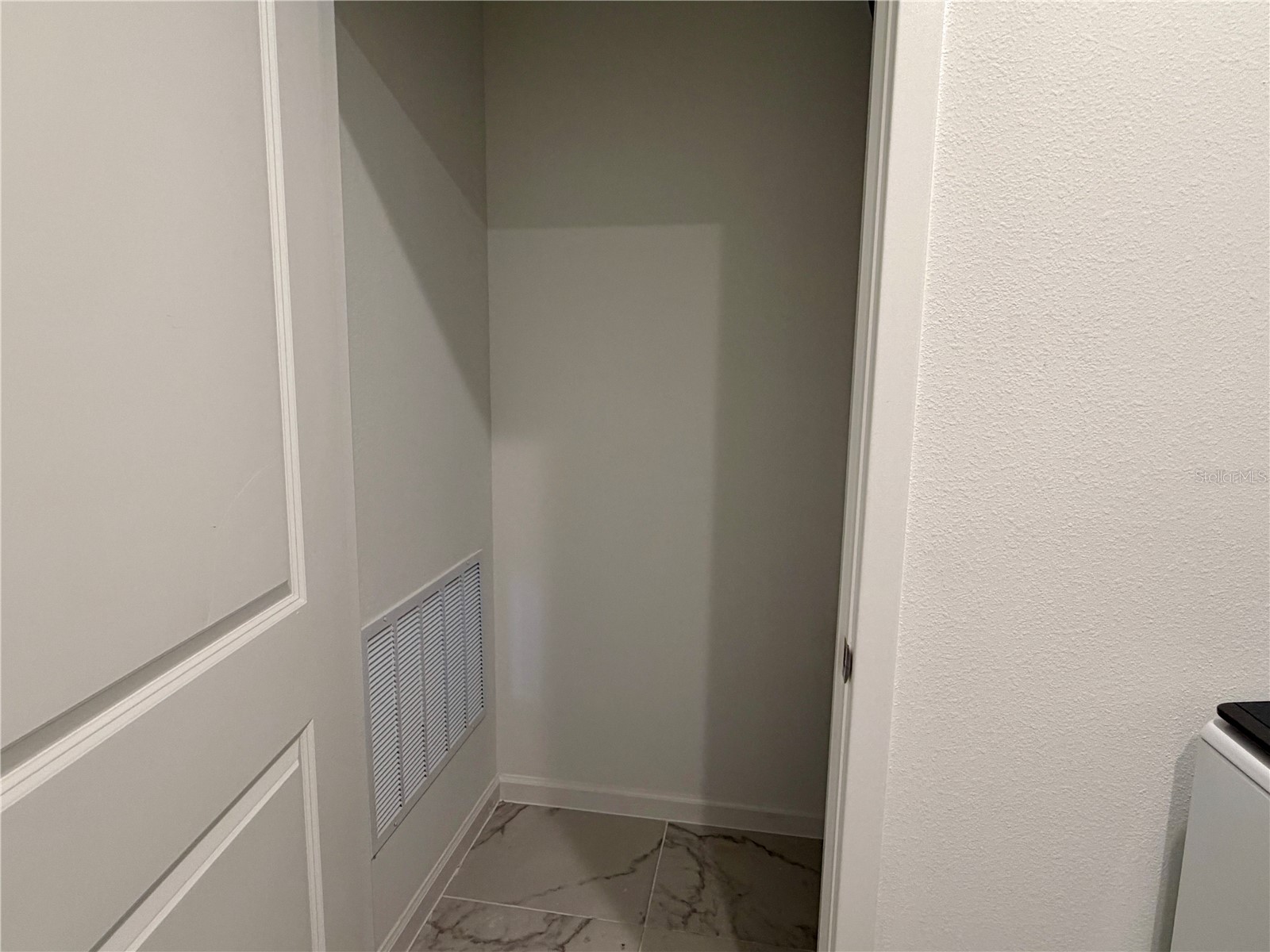 9976 Red Canoe Alley Orlando FL 32832 O6392690 image29