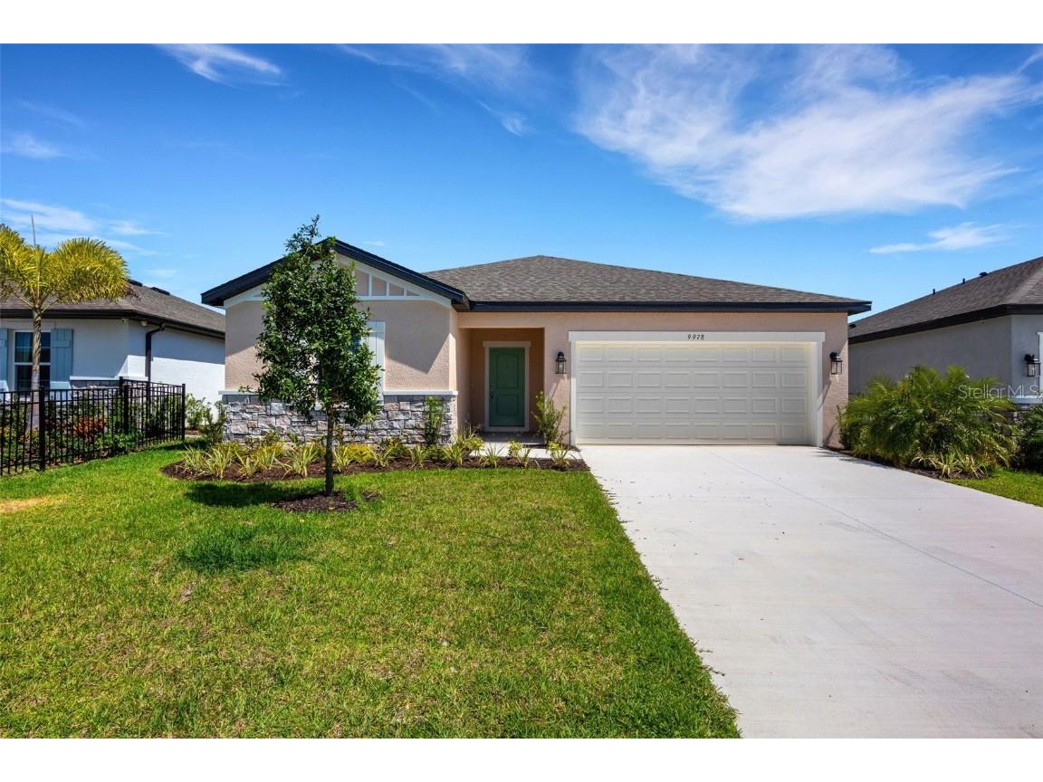 9978 Last Light Glen Parrish FL 34219 A4603854 image1