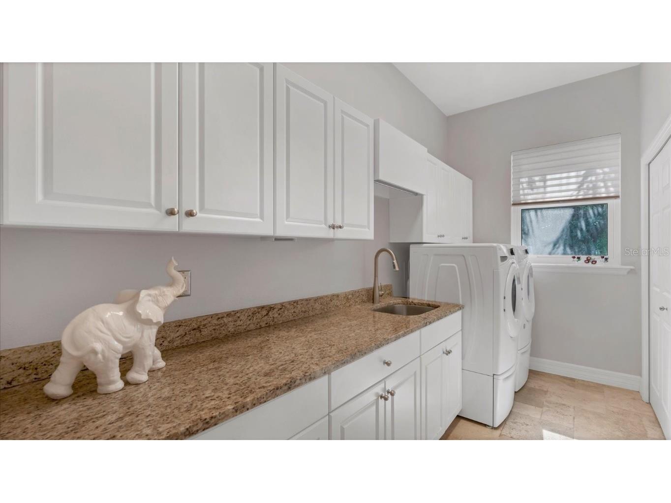 9979 Cherry Hills Avenue Circle Bradenton FL 34202 A4666883 image44