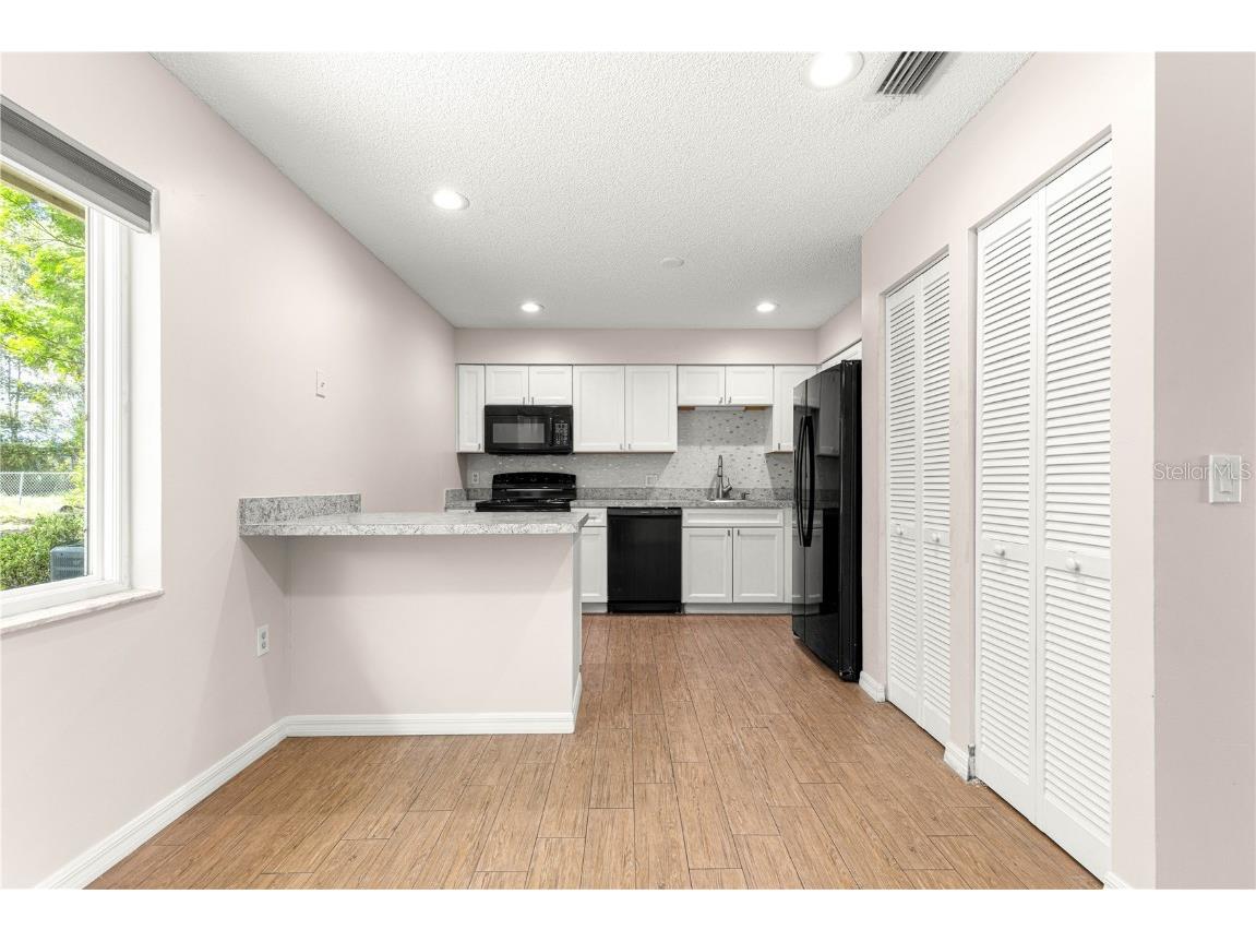 998 Hibiscus Street Lady Lake FL 32159 G5100658 image16