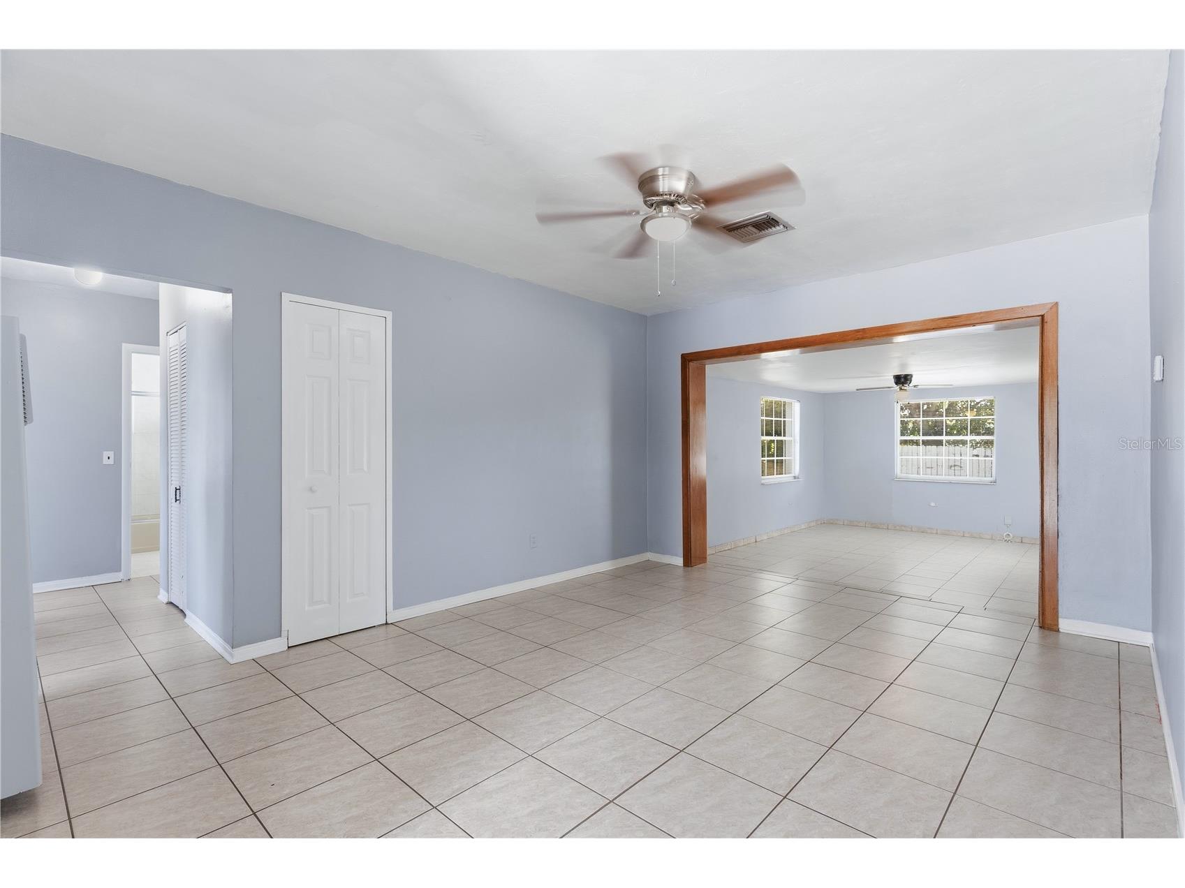 998 W 68th Street Hialeah FL 33014 OM726408 image10