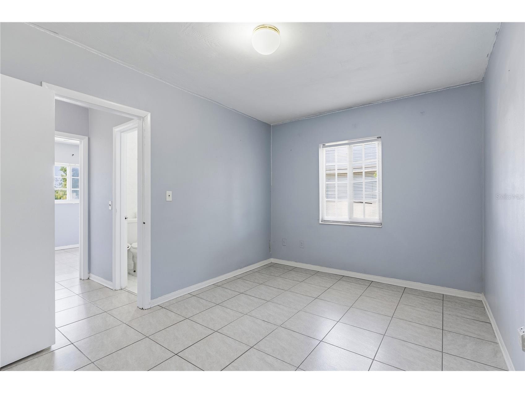 998 W 68th Street Hialeah FL 33014 OM726408 image18