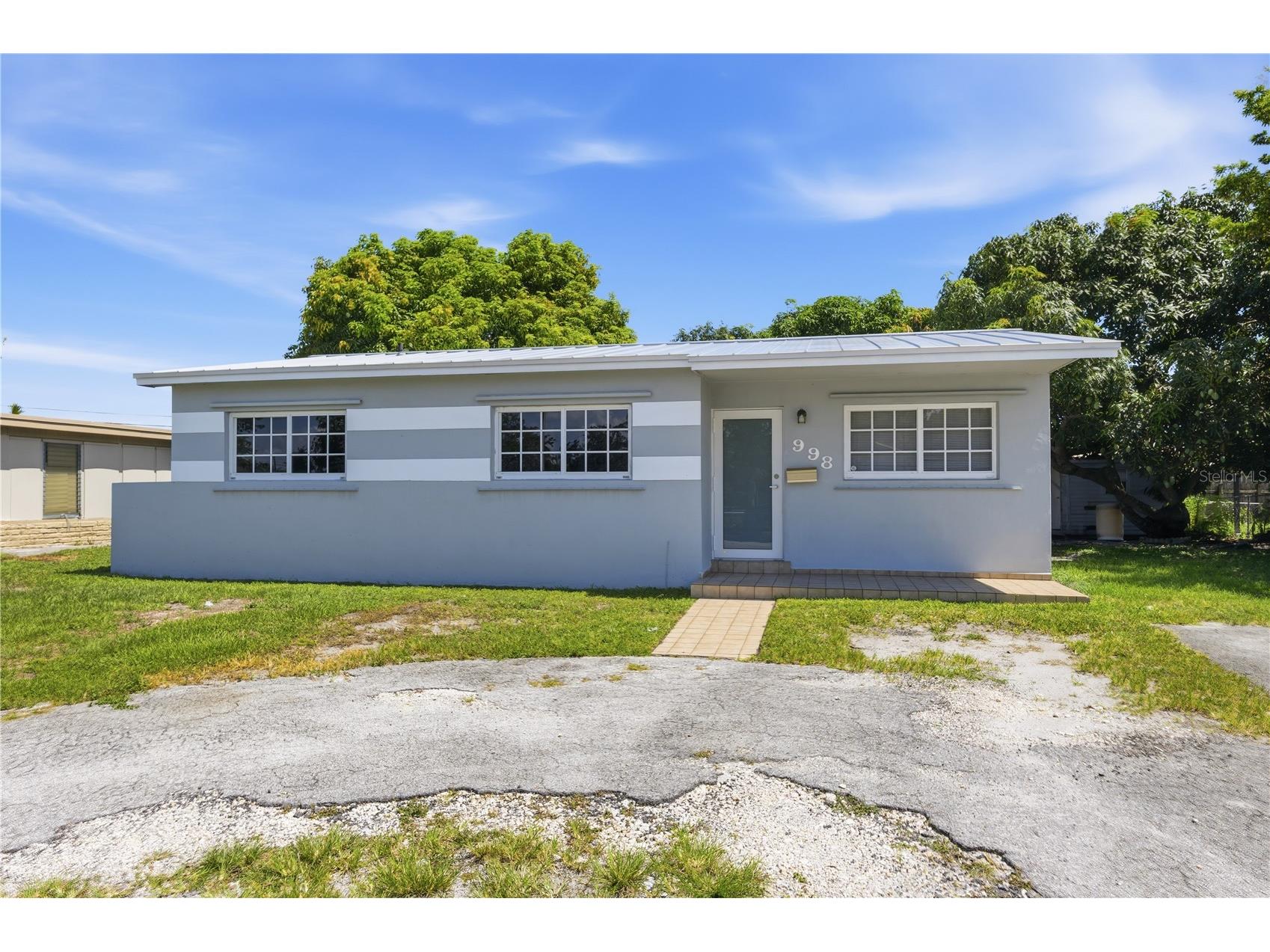 998 W 68th Street Hialeah FL 33014 OM726408 image4