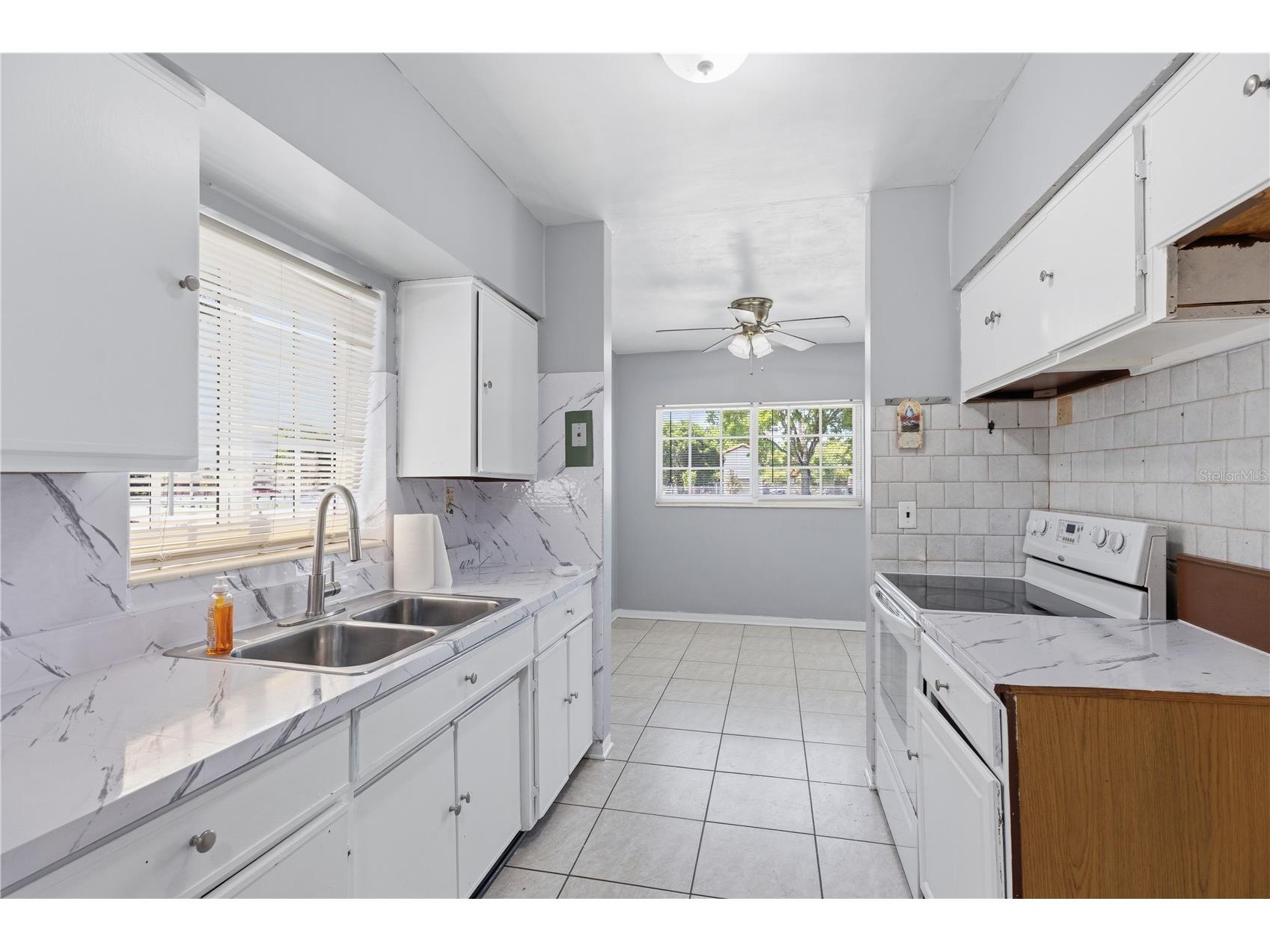 998 W 68th Street Hialeah FL 33014 OM726408 image9