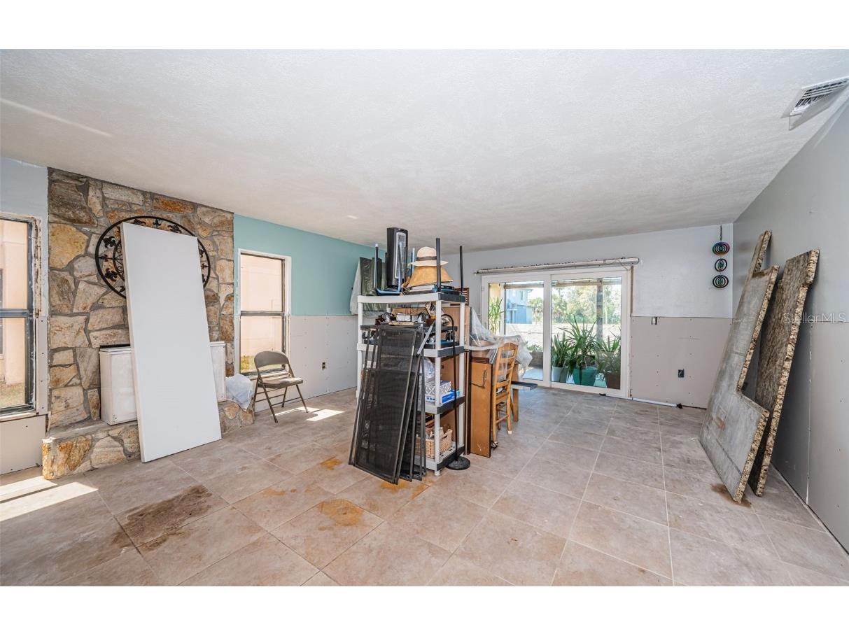 9980 Eagles Point Circle #1 Port Richey FL 34668 TB8363756 image13