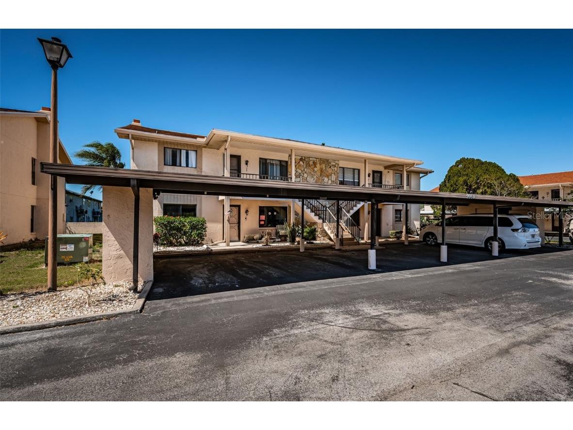 9980 Eagles Point Circle #1 Port Richey FL 34668 TB8363756 image2