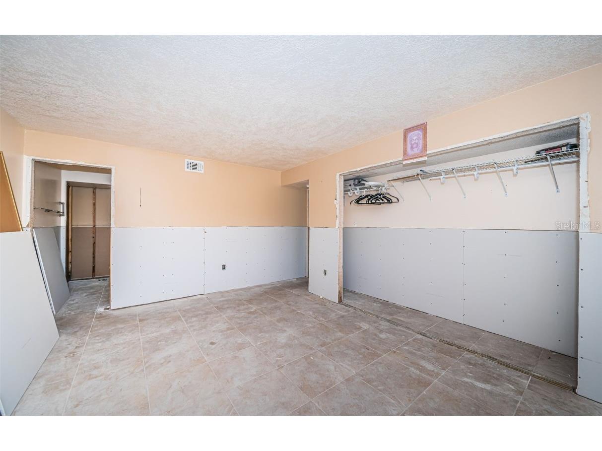 9980 Eagles Point Circle #1 Port Richey FL 34668 TB8363756 image27