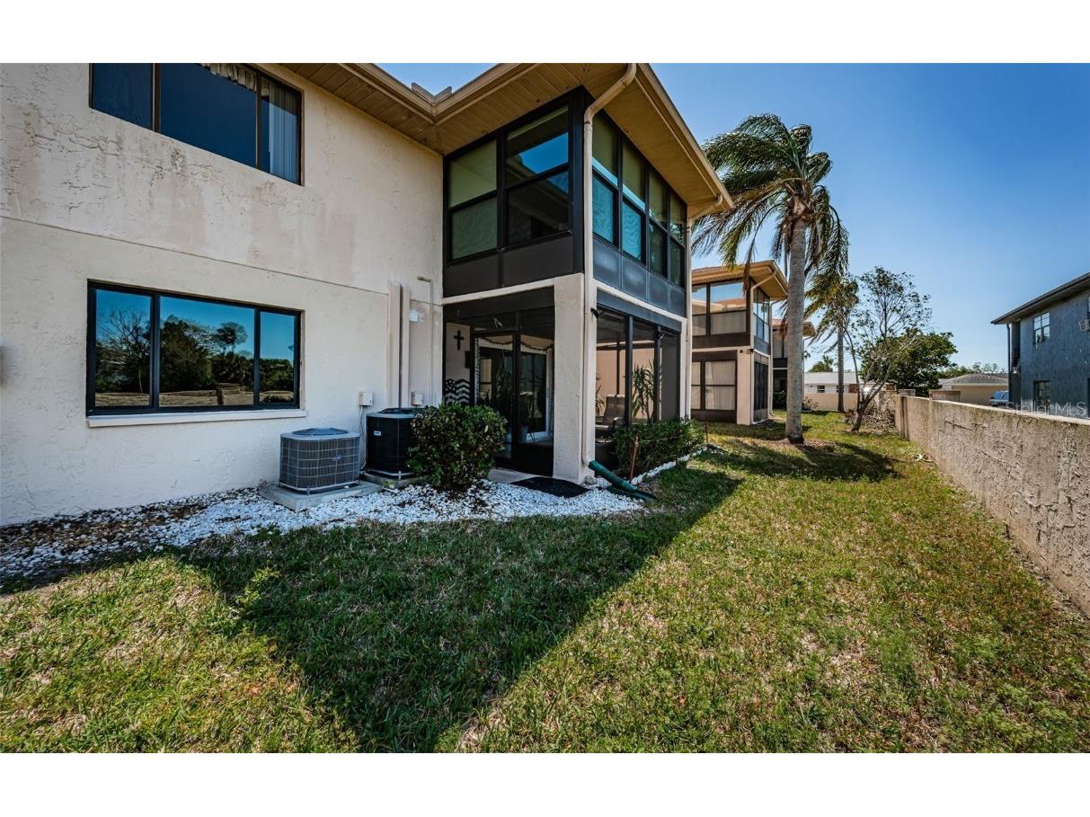 9980 Eagles Point Circle #1 Port Richey FL 34668 TB8363756 image37