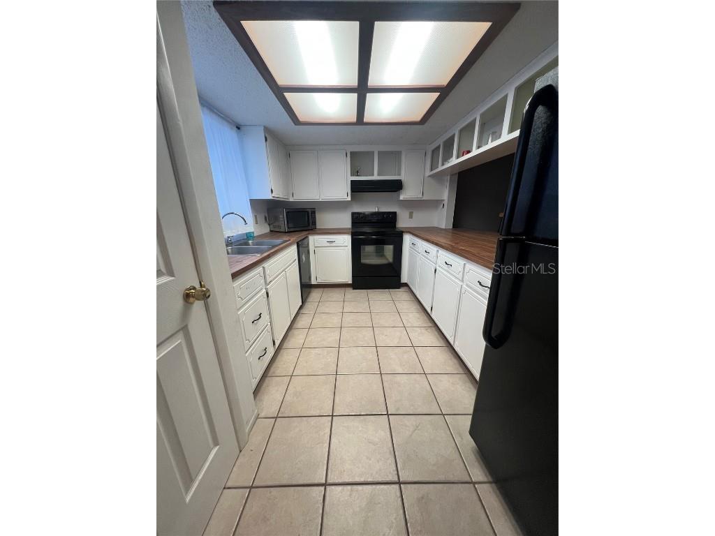 9980 Eagles Point Circle #3 Port Richey FL 34668 W7879447 image5