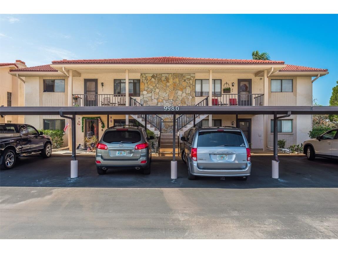 9980 Eagles Point Circle #C Port Richey FL 34668 U8192193 image1