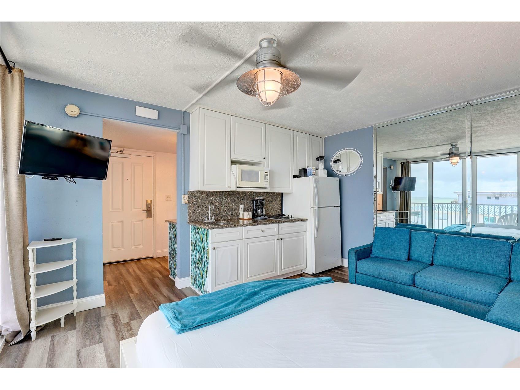 9980 Gulf Boulevard #522 Treasure Island FL 33706 - GULF OF AMERICA TB8526229 image4