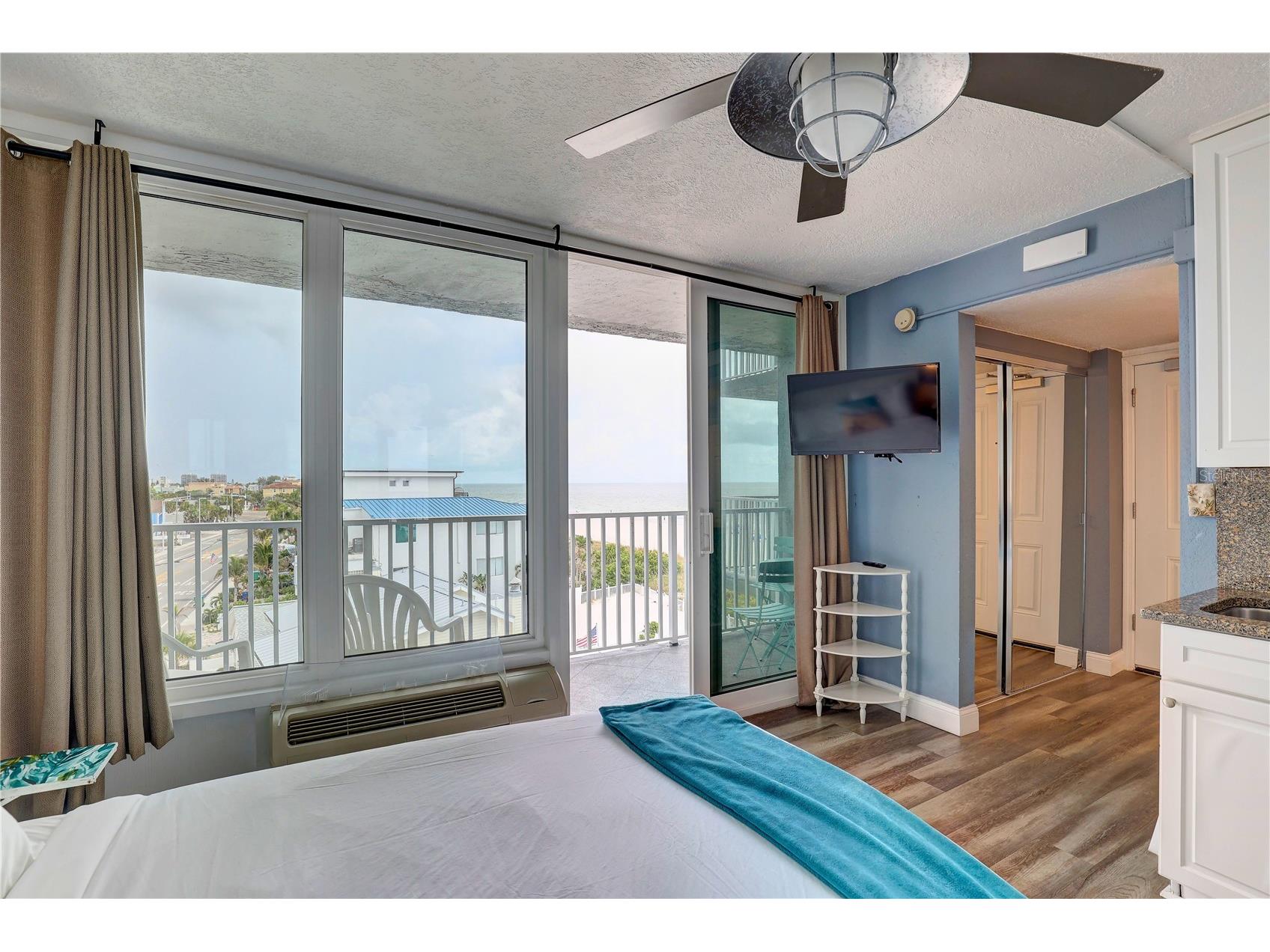 9980 Gulf Boulevard #522 Treasure Island FL 33706 - GULF OF AMERICA TB8526229 image6