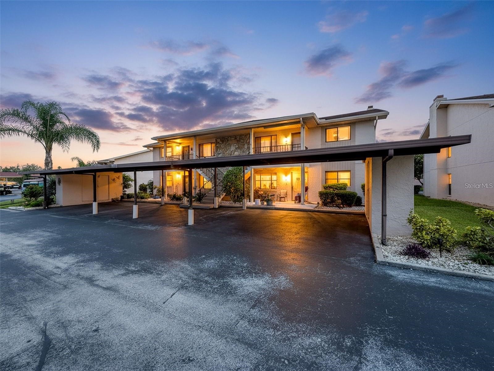 9981 Eagles Point Circle #4 Port Richey FL 34668 TB8495093 image1