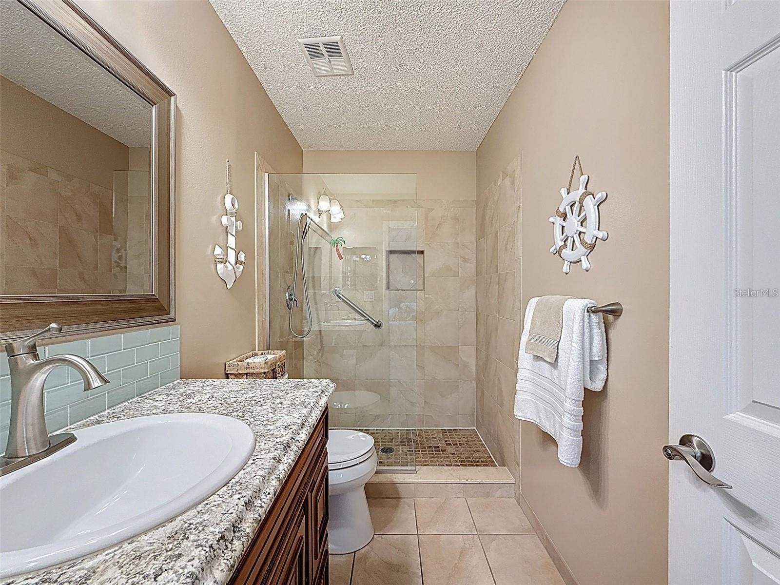 9981 Eagles Point Circle #4 Port Richey FL 34668 TB8495093 image7