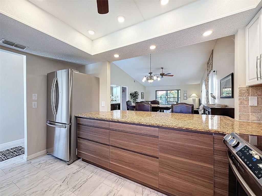 9981 Eagles Point Circle #4 Port Richey FL 34668 W7880091 image15