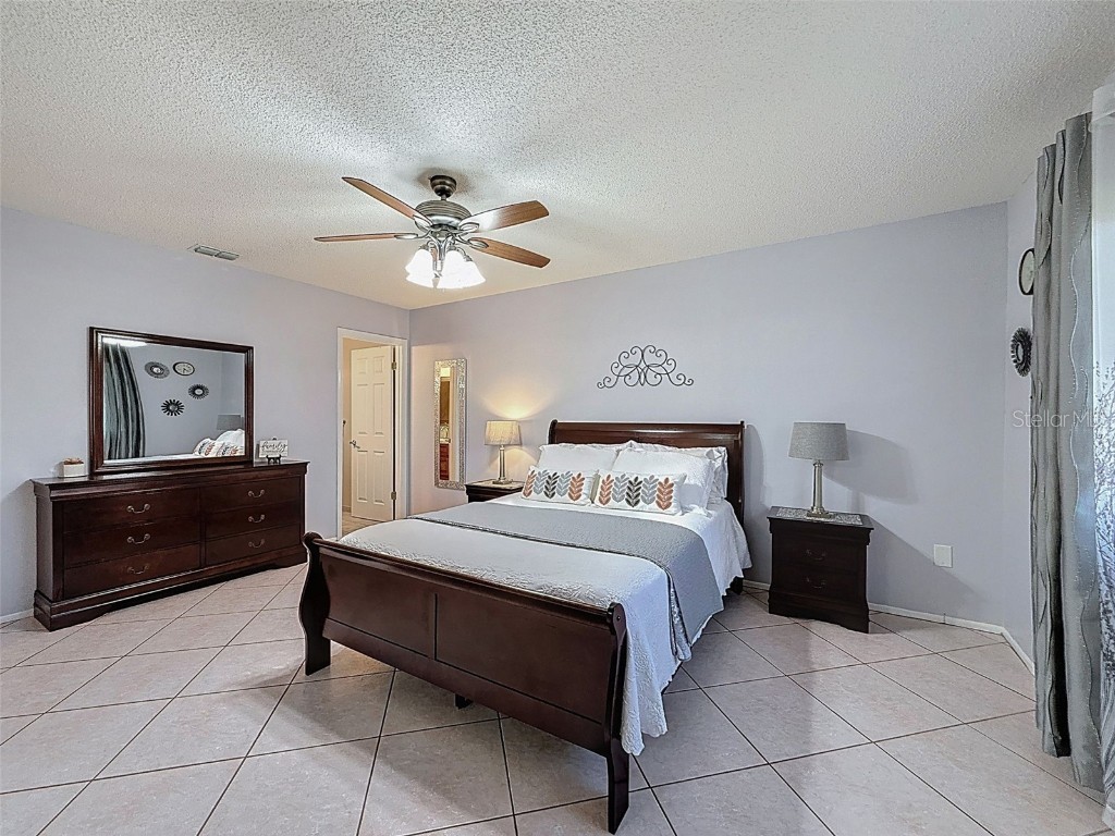 9981 Eagles Point Circle #4 Port Richey FL 34668 W7880091 image21