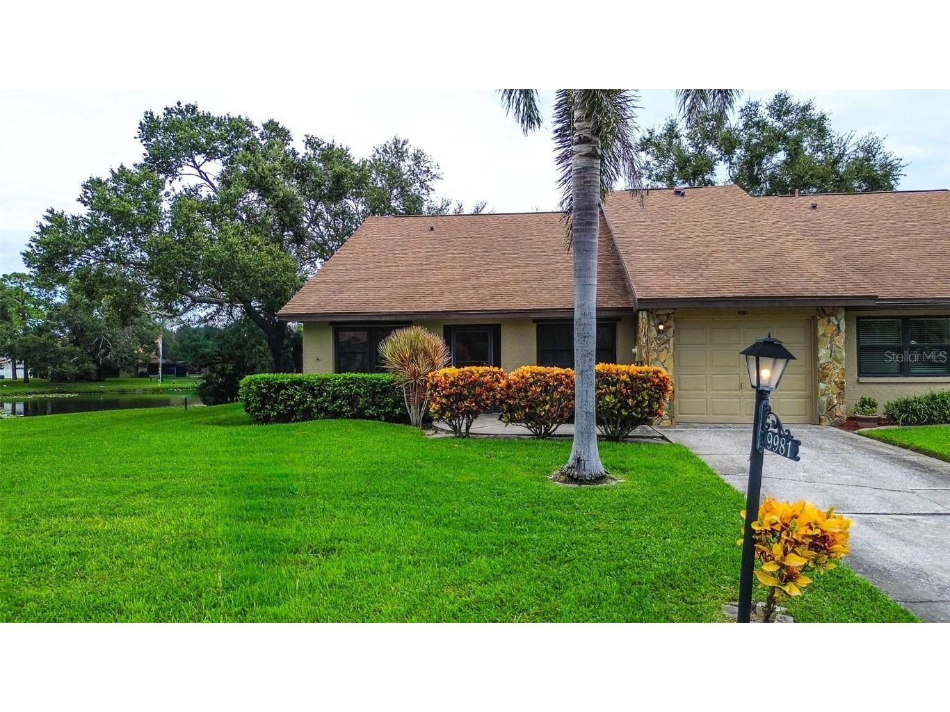 9981 Lake Seminole Drive W Largo FL 33773 TB8425272 image1