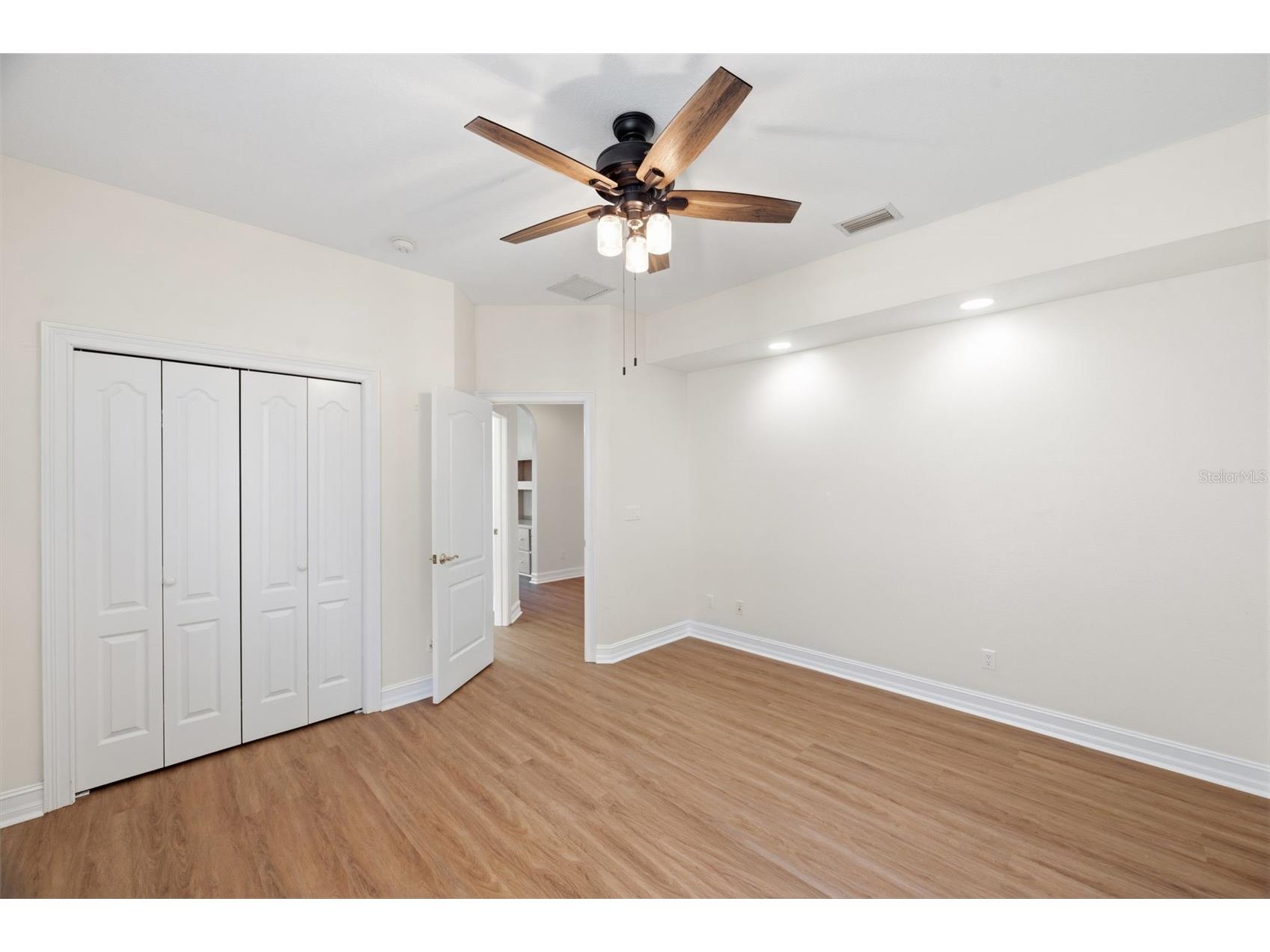 9985 Sago Point Drive Largo FL 33777 TB8523957 image32
