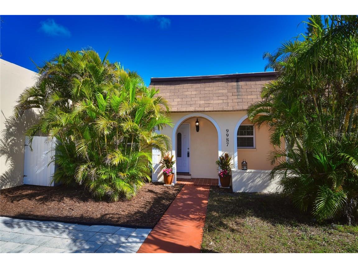 9987 85th Way Seminole FL 33777 TB8347392 image1