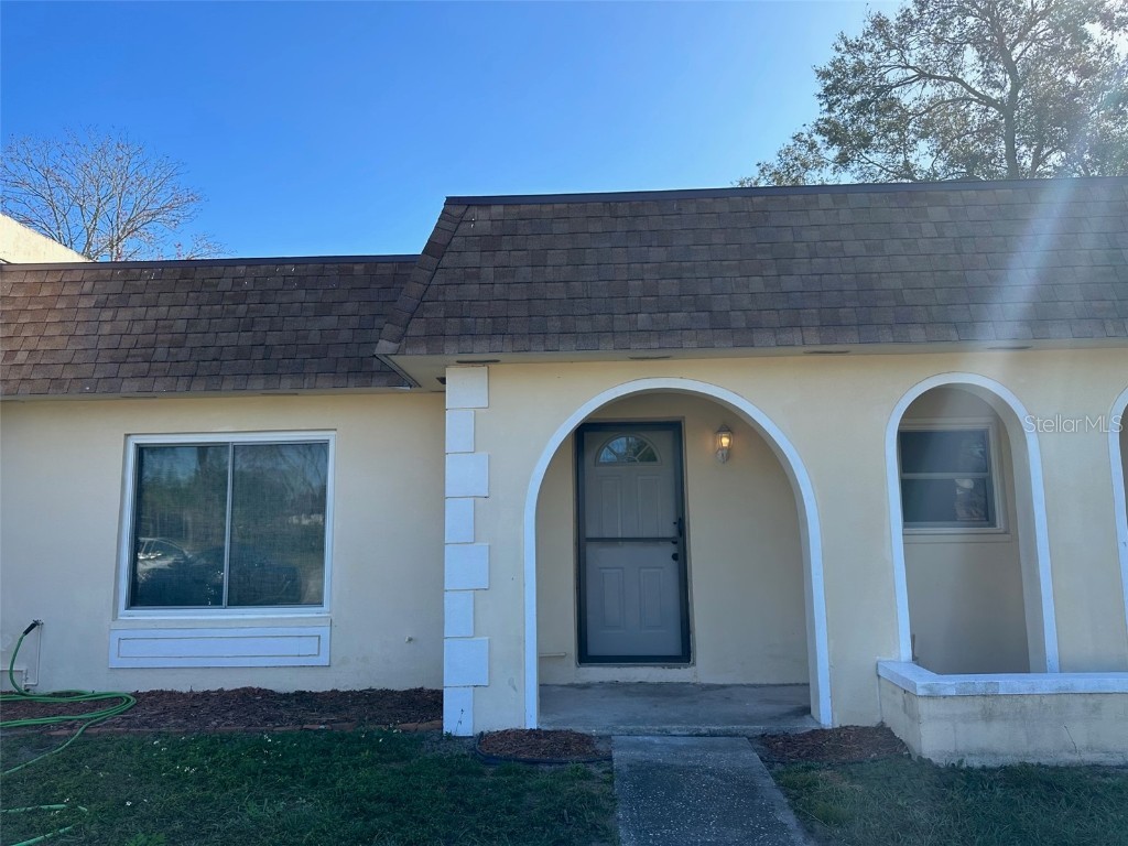 9989 85th Street Seminole FL 33777 T3425488 image1