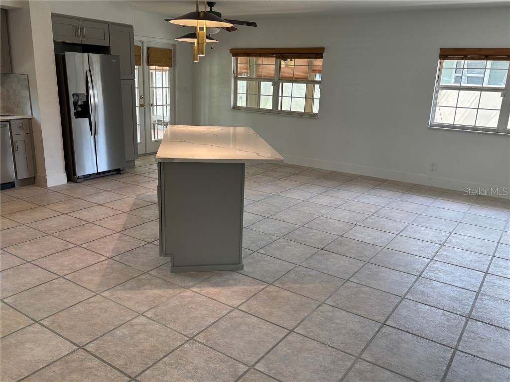 999 38th Avenue NE Saint Petersburg FL 33704 TB8413245 image11