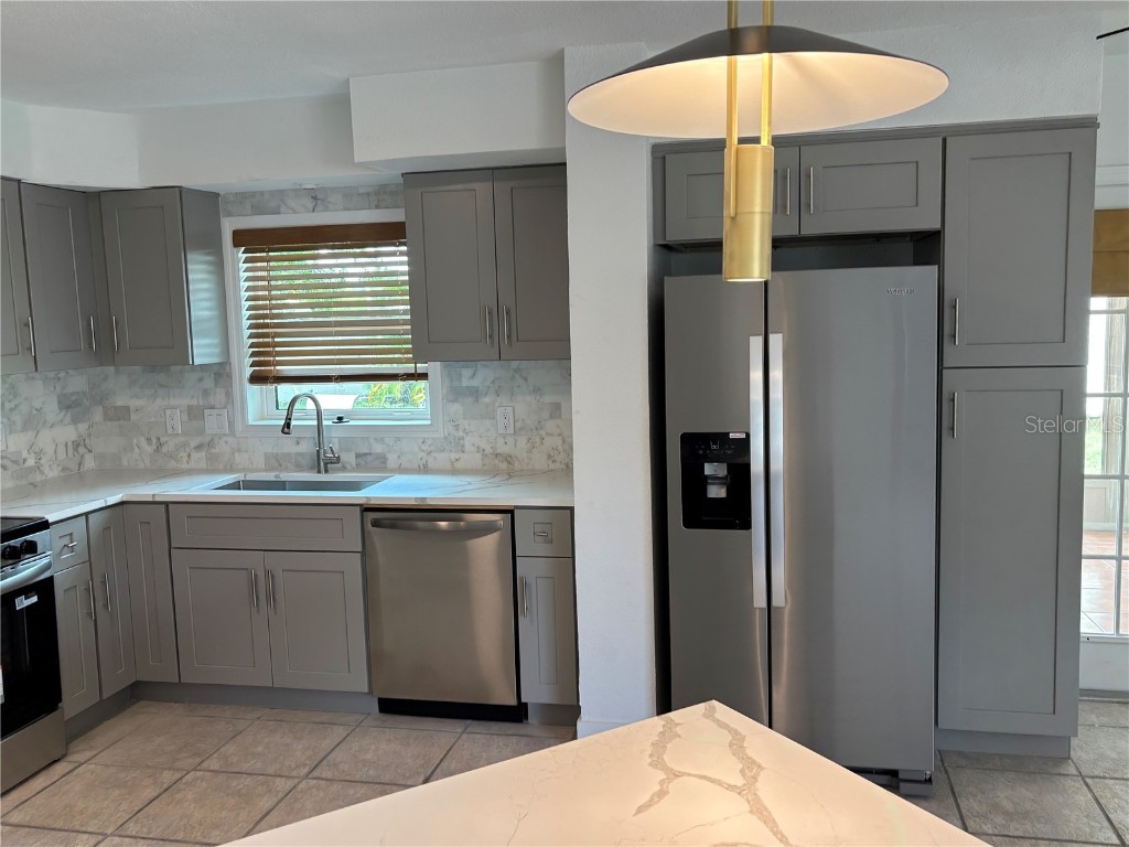 999 38th Avenue NE Saint Petersburg FL 33704 TB8413245 image14