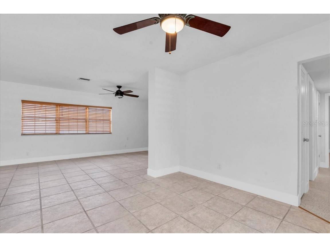 999 38th Avenue NE Saint Petersburg FL 33704 TB8413245 image24