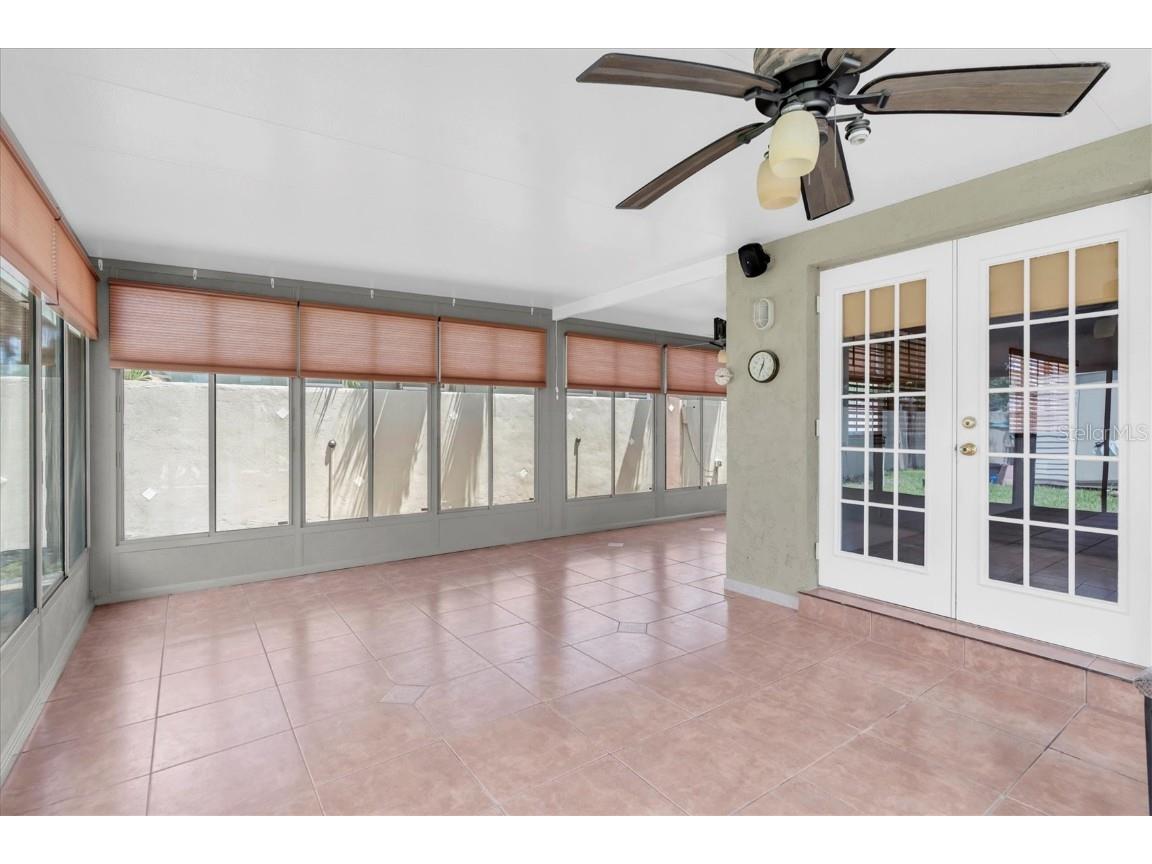 999 38th Avenue NE Saint Petersburg FL 33704 TB8413245 image35