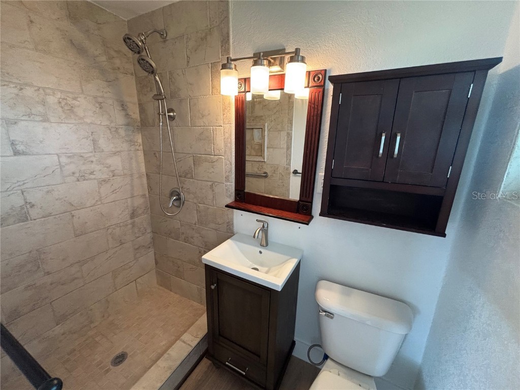 999 38th Avenue NE Saint Petersburg FL 33704 TB8413245 image46