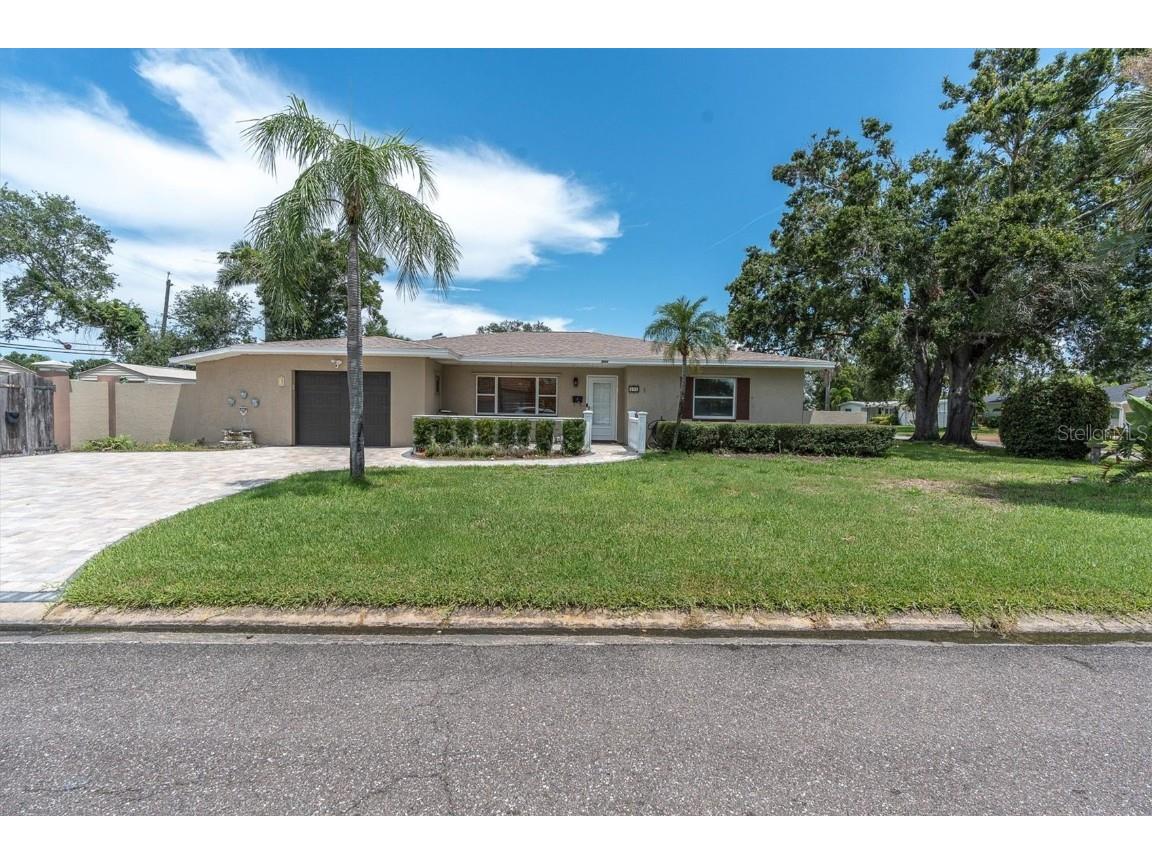 999 38th Avenue NE Saint Petersburg FL 33704 TB8413245 image5