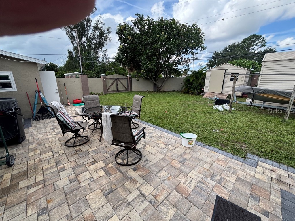 999 38th Avenue NE Saint Petersburg FL 33704 TB8413245 image55