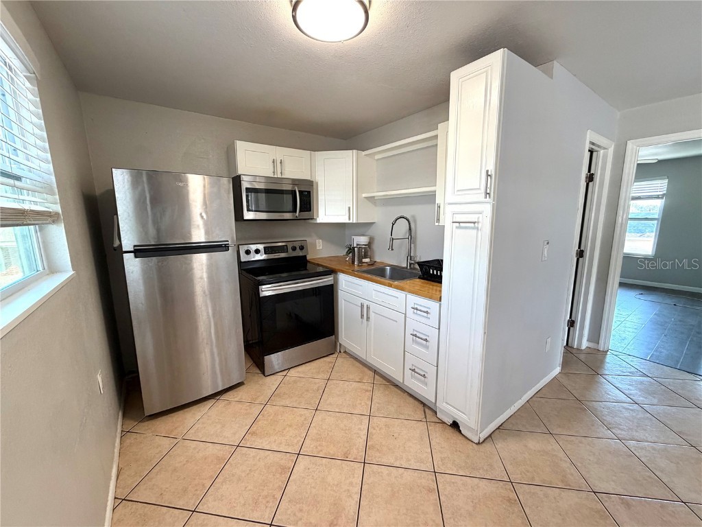 999 Dr Martin Luther King Jr Street S #4 Saint Petersburg FL 33705 TB8453037 image3