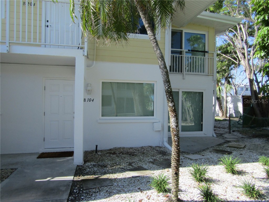 999 Inlet Circle #B104 Venice FL 34285 N6140114 image1