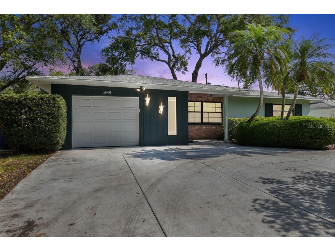 9991 56th Avenue N Saint Petersburg FL 33708 U8197708 image1