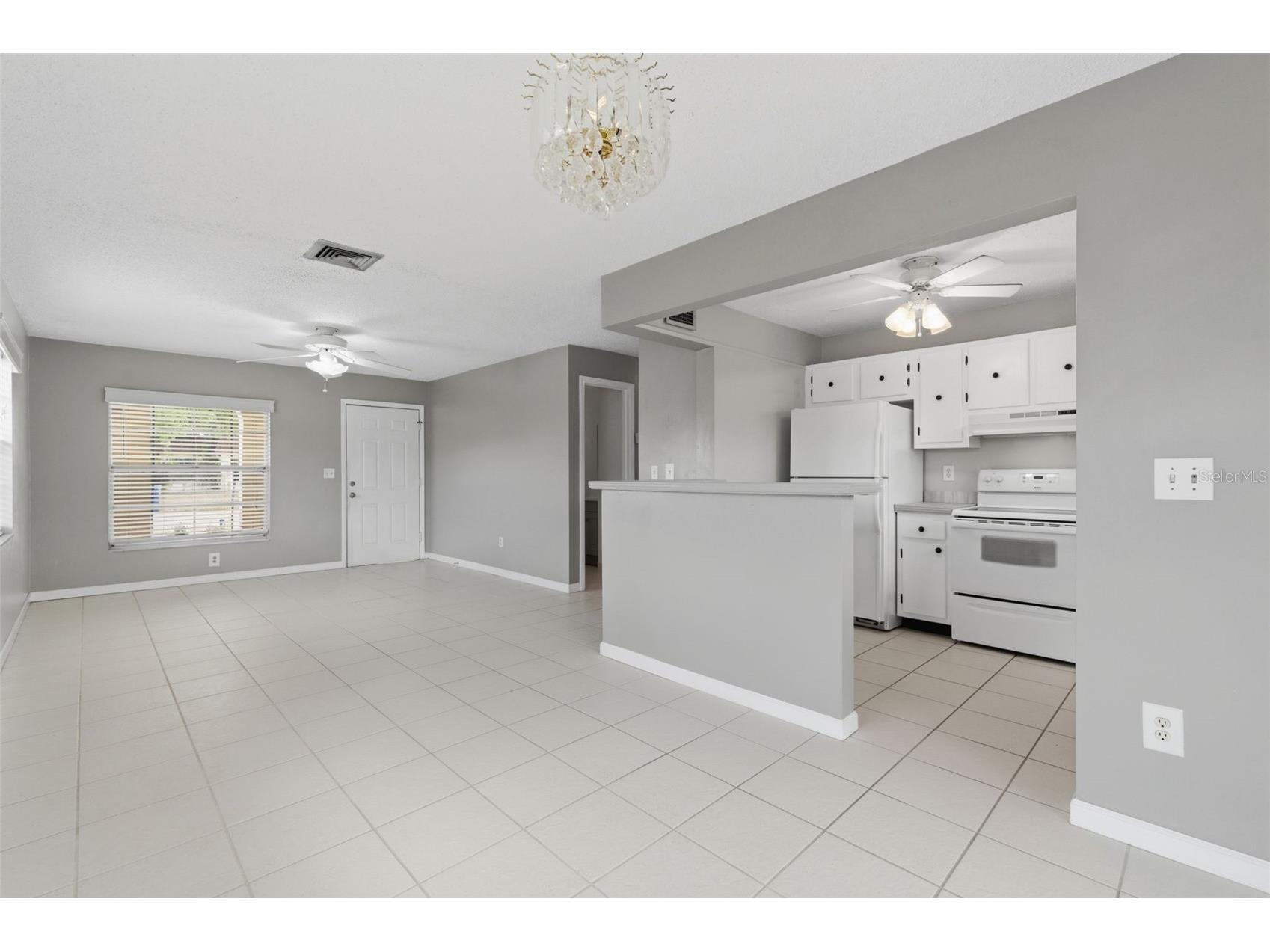 9992 86th Street Seminole FL 33777 TB8493683 image13