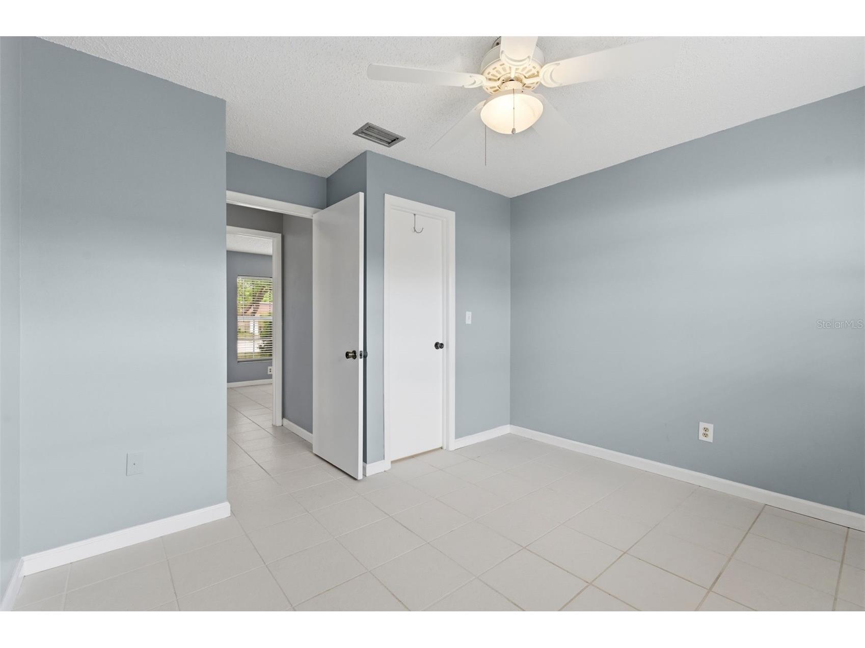 9992 86th Street Seminole FL 33777 TB8493683 image34
