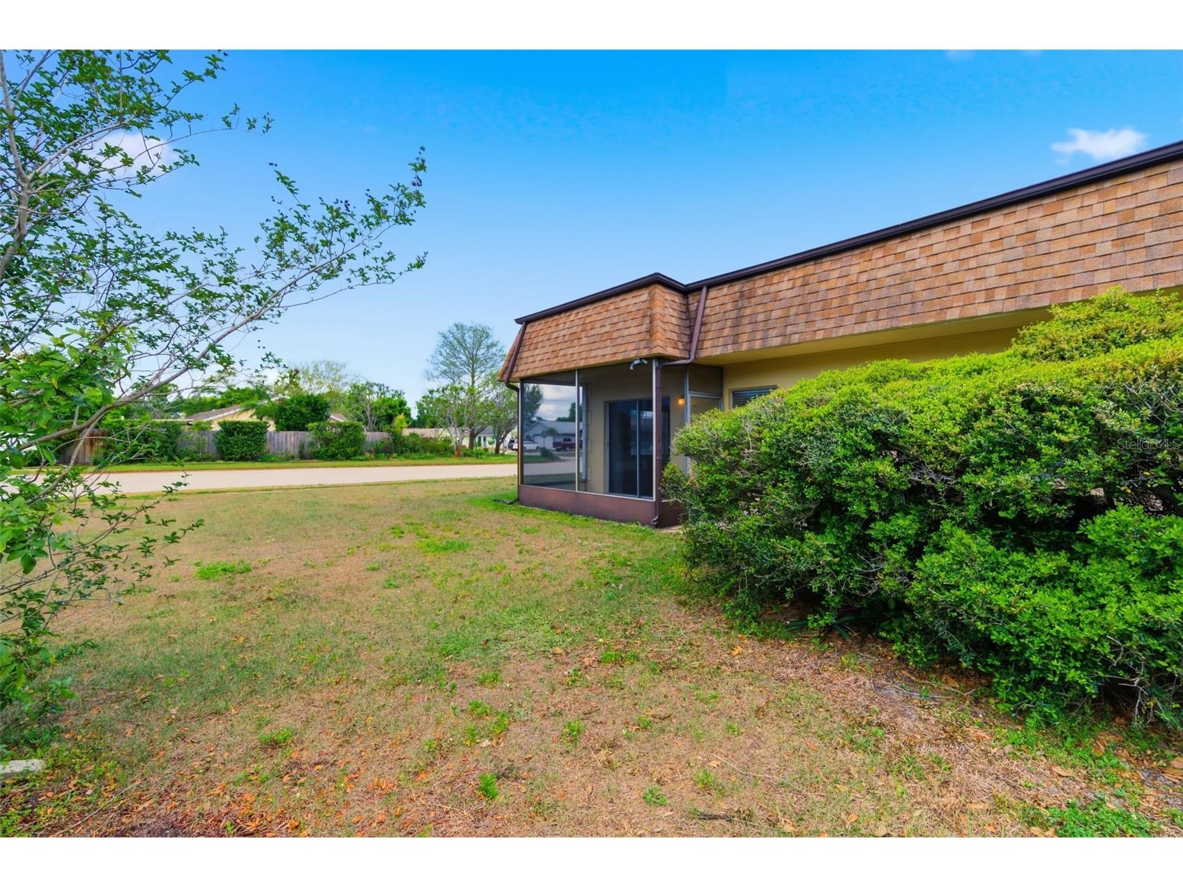 9992 86th Street Seminole FL 33777 TB8493683 image43