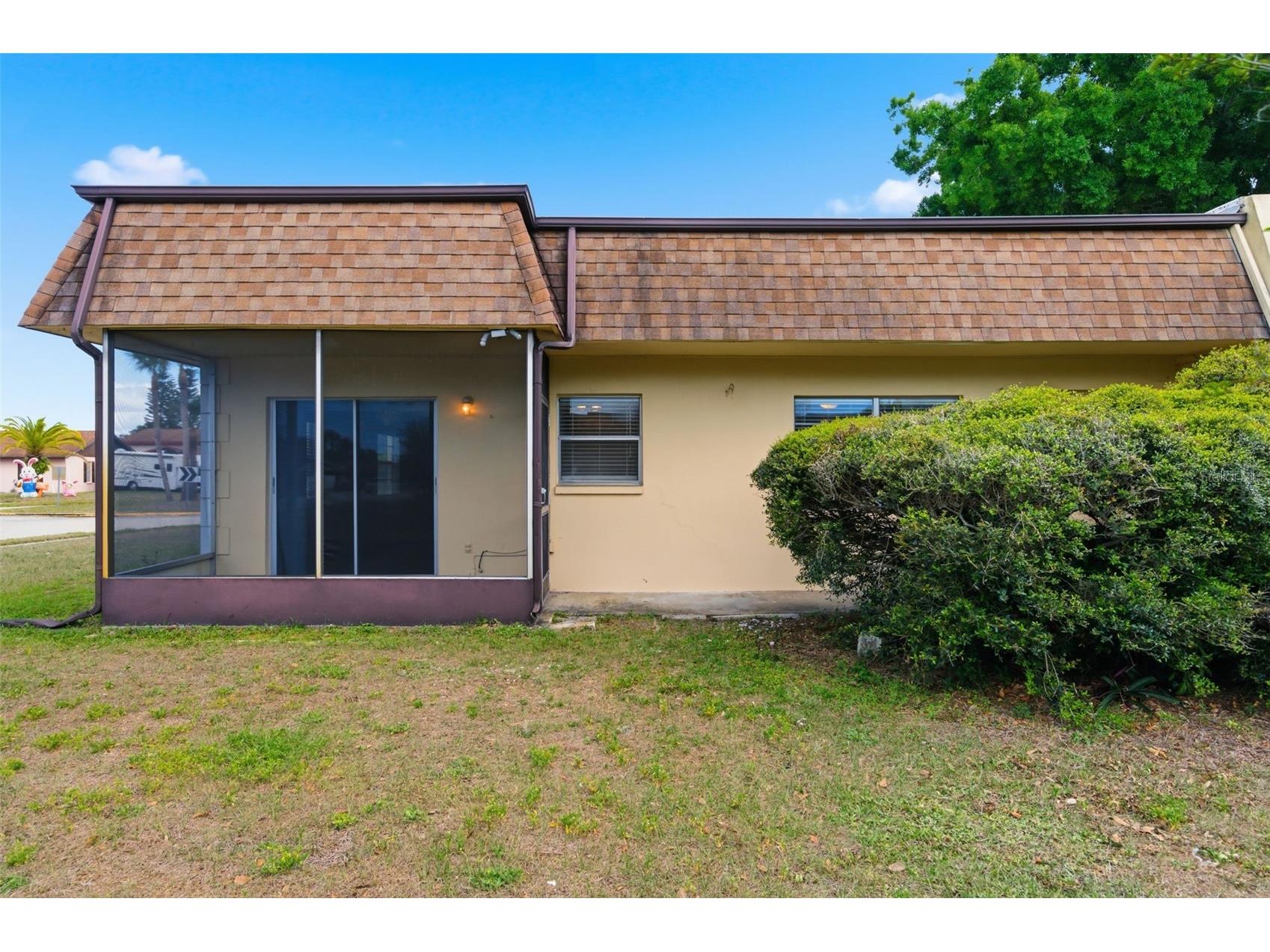 9992 86th Street Seminole FL 33777 TB8493683 image44