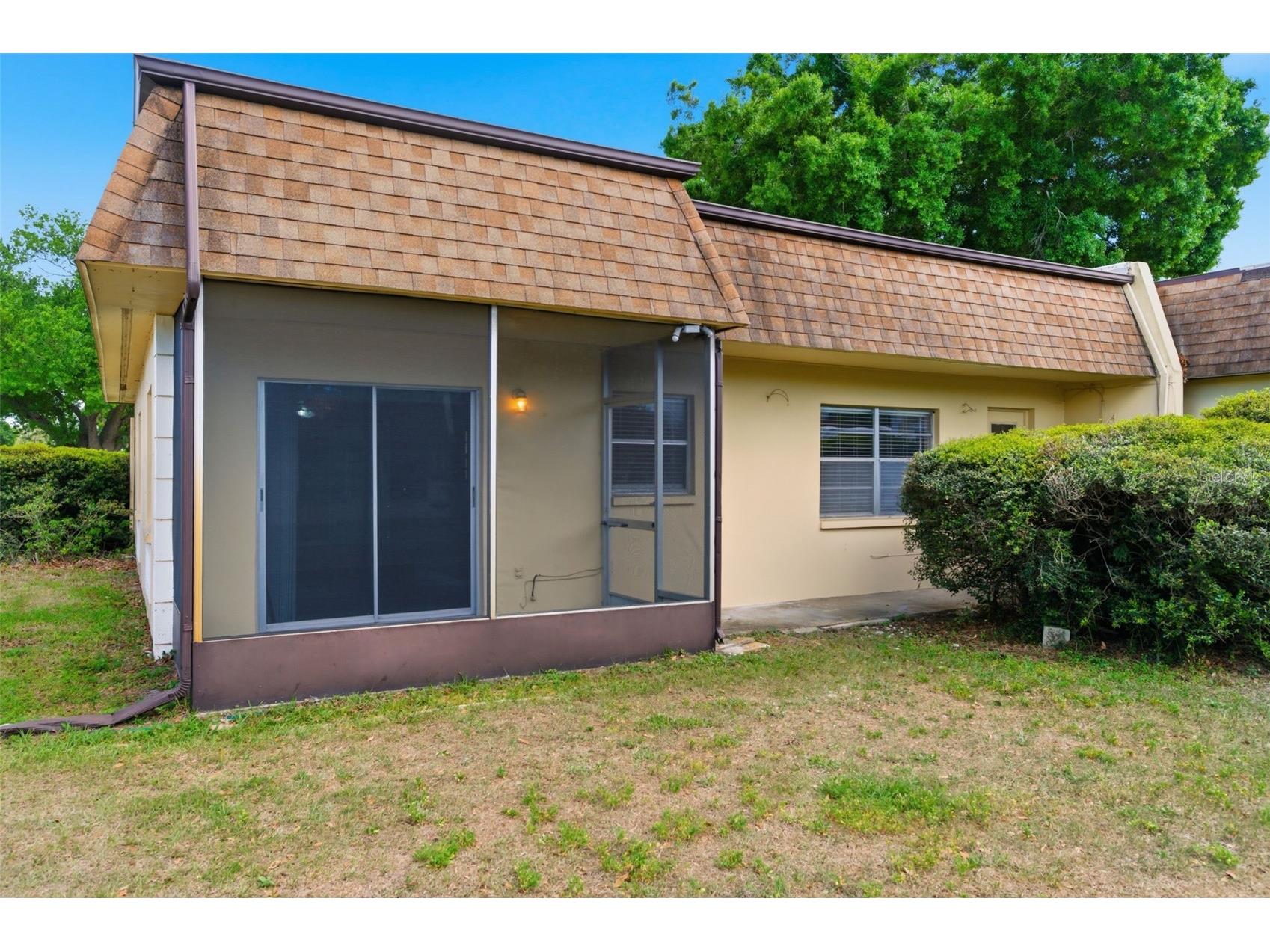 9992 86th Street Seminole FL 33777 TB8493683 image45