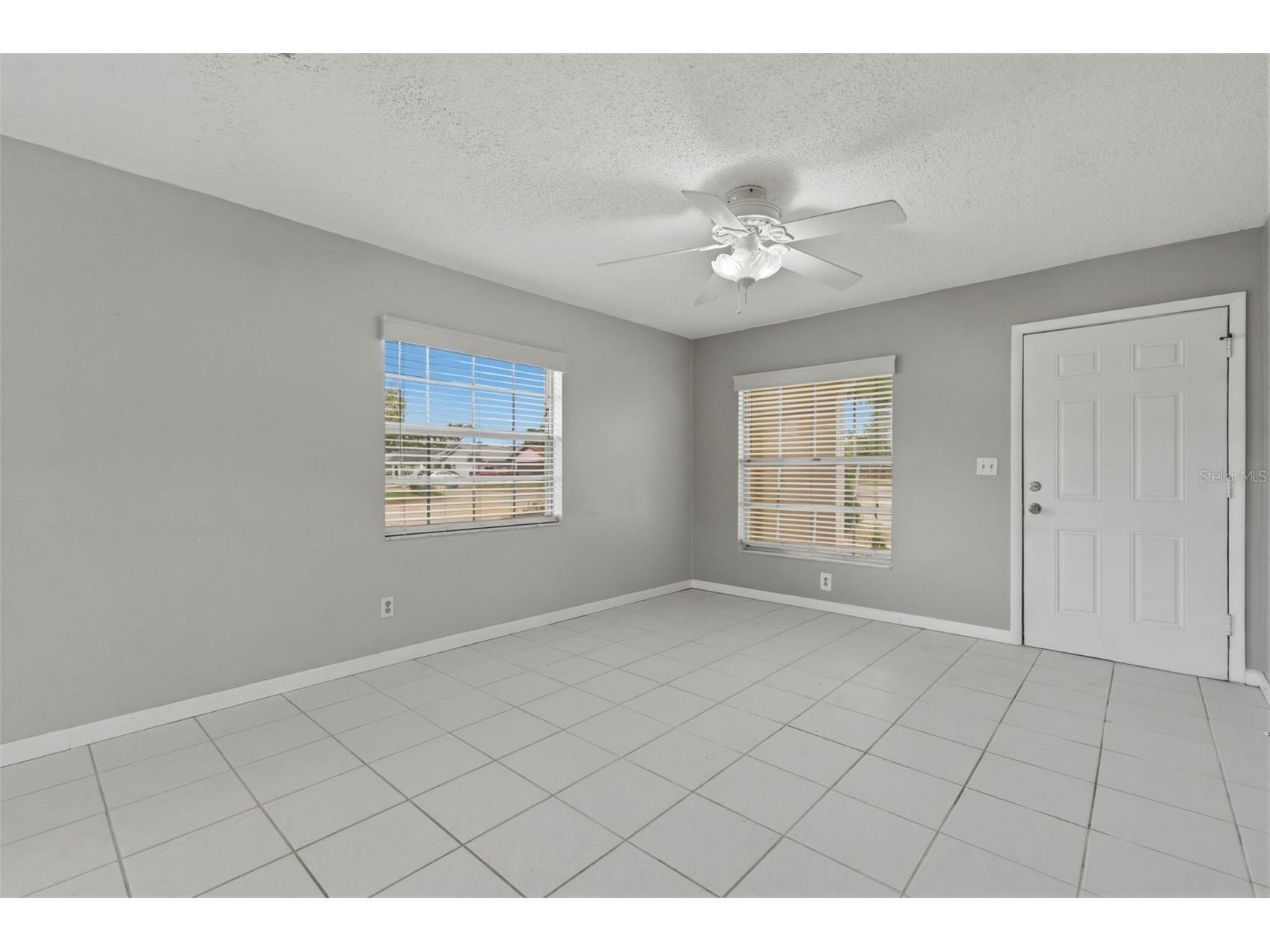 9992 86th Street Seminole FL 33777 TB8493683 image7