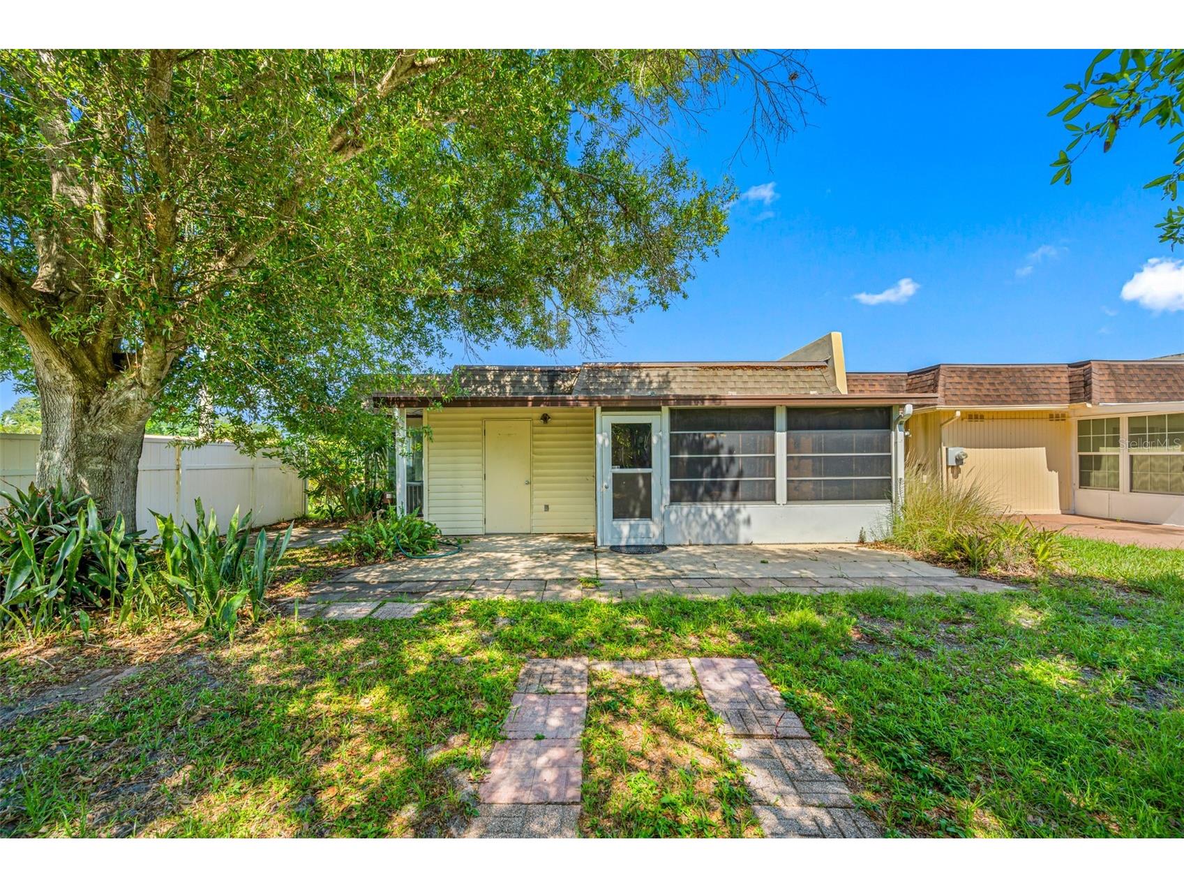 9994 83rd Street Seminole FL 33777 TB8460717 image21