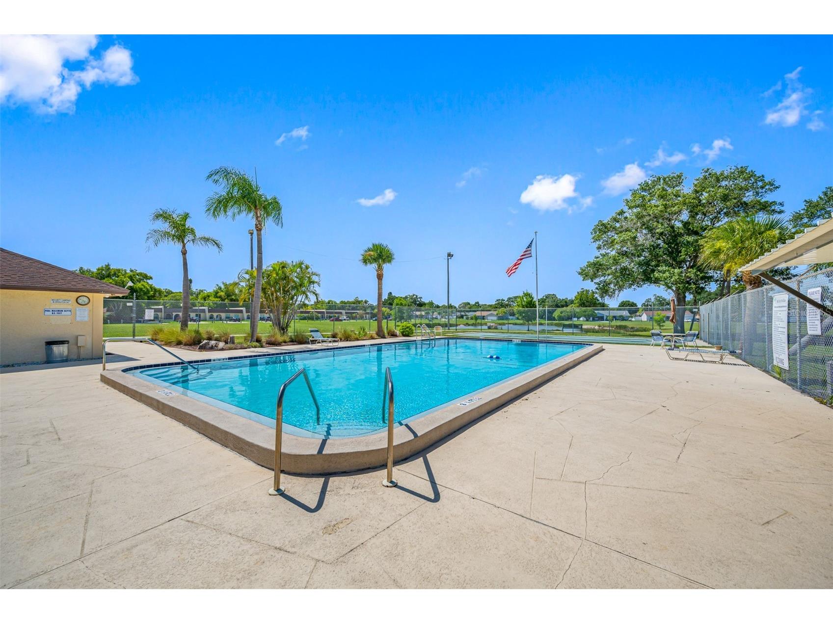 9994 83rd Street Seminole FL 33777 TB8460717 image42