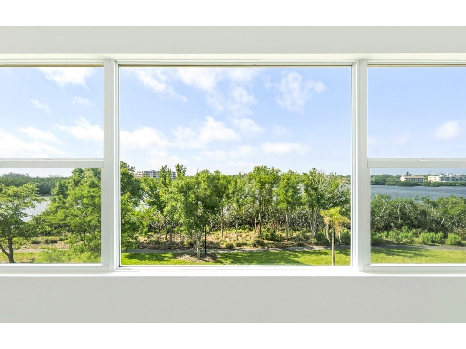9996 Key Haven Road Seminole FL 33777 - LONG BAYOU A4686251 image35
