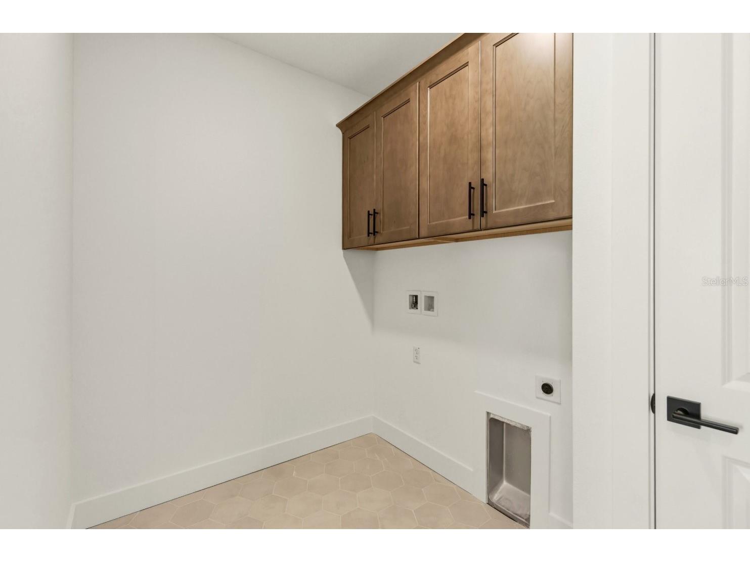 9996 Key Haven Road Seminole FL 33777 - LONG BAYOU A4686251 image38